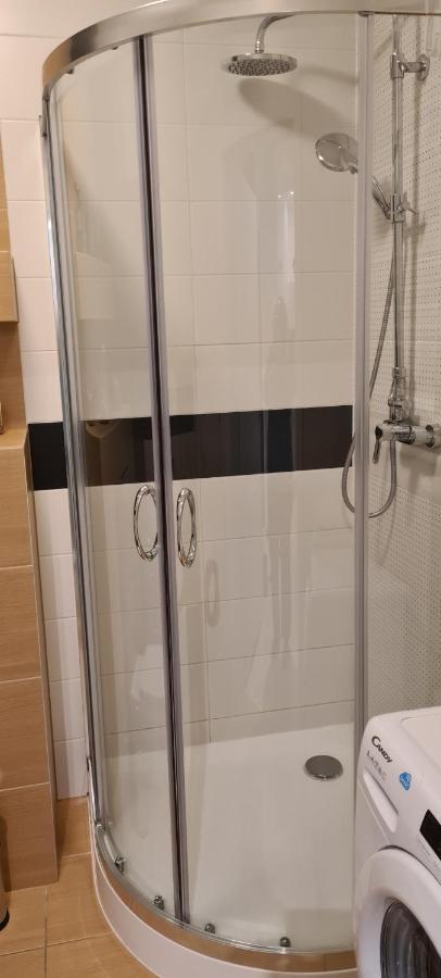 דירות קולובז'ג Grey & White Pogodne מראה חיצוני תמונה